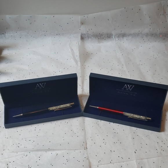 Authentic Crystal Black stones Writing Pen - Picture 7 of 8